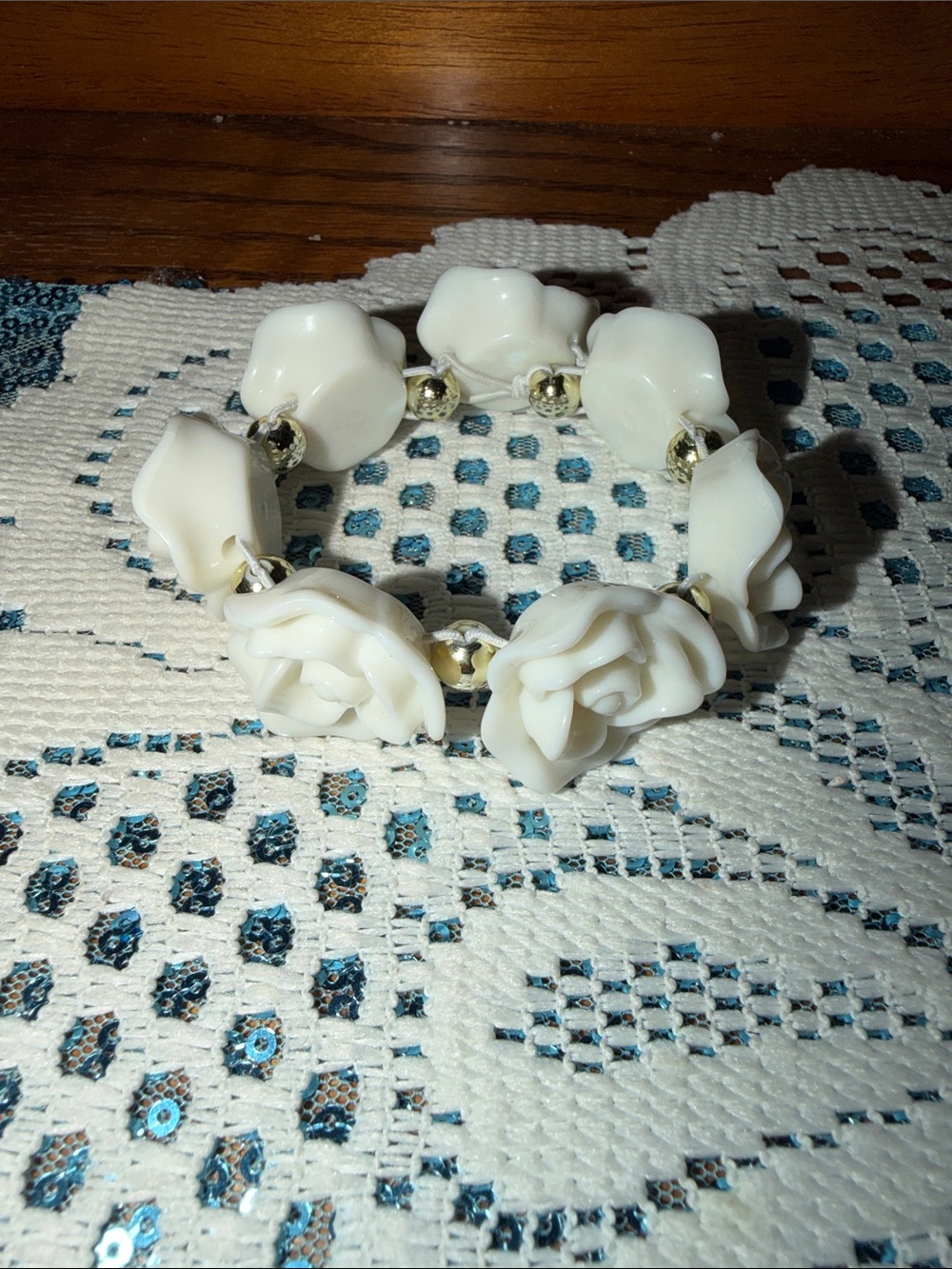 White Floral Stretch Bracelet with Gold Accents
